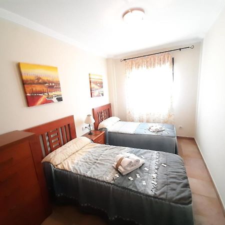 Apartamento 2 Dormitorios.Urb Playa Verde 이슬라카넬라 외부 사진